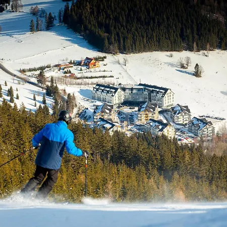 Czarna Gora 107 3* Siena