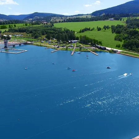 Apartment Czarna Gora 107 3*